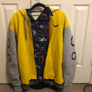 Zip up hoodies cosplay for the yellow lion from voltron